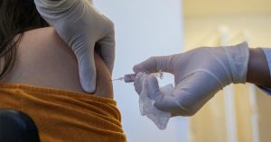Posicionamento da Presidência sobre vacinação repercute em grupos antivacina
