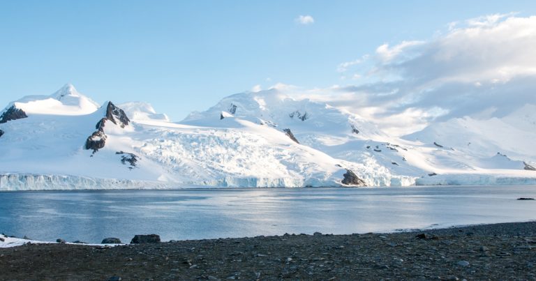Sol que incide na Antártida causa altos níveis de lesões em DNA