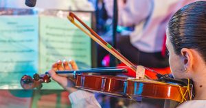 Prática de instrumento musical ajudou a combater ansiedade durante pandemia