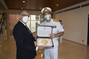 USP é agraciada com o Diploma de Honra ao Mérito da Engenharia da Marinha