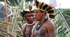 Povos indígenas lutam contra o massacre físico e cultural, diz liderança dos pataxós