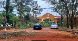 Temporal causa destruição no campus da USP em Pirassununga