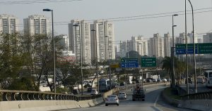 História de retificação do Tietê pode ter contribuído para acidente na Marginal