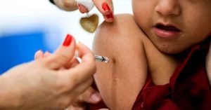 Crianças podem receber outras vacinas durante o processo de vacinação da covid-19