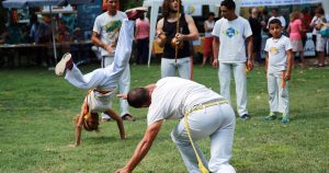 Curso da USP oferece vivências de capoeira dentro e fora da roda