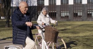 Políticas públicas podem assegurar o envelhecimento ativo da população idosa