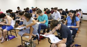 Webinar discute avaliação seriada nas universidades paulistas
