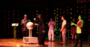 Circo da Física leva diversão e aprendizado para o Teatro Municipal de Ribeirão Preto