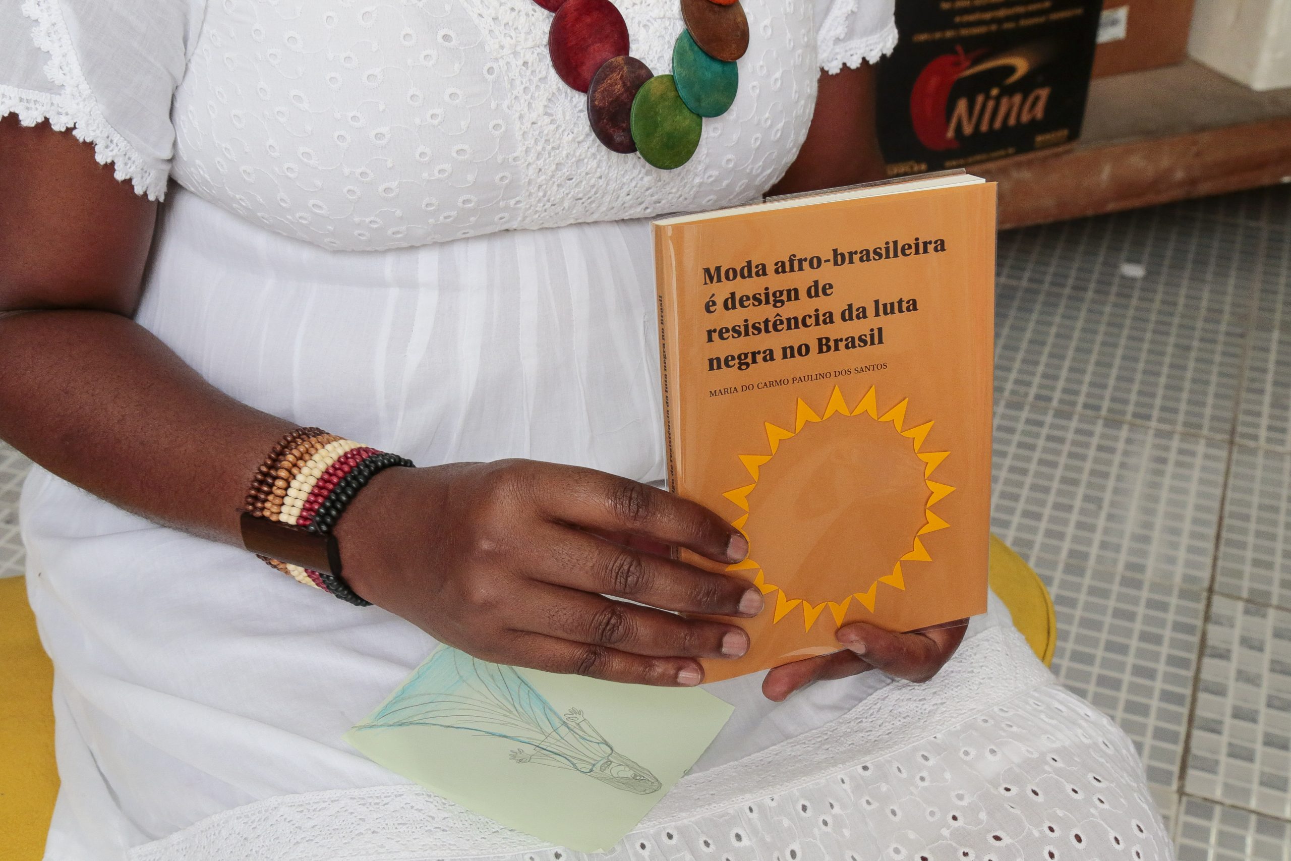 Maria do Carmo Paulino é autora do livro Moda Afro-brasileira é design de resistência da luta negra no Brasil - Foto: Marcos Santos/USP Imagens