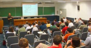 Evento sobre Linux celebra 30 anos de pesquisas da USP sobre software livre