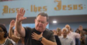 Igrejas evangélicas apresentaram crescimento vertiginoso no Brasil nas últimas décadas