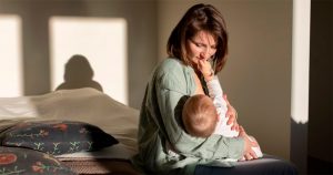 Depressão pós-parto necessita de diagnóstico precoce e psicoterapia
