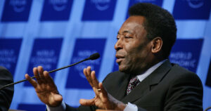 Sucesso de Pelé foi arma contra a invisibilização dos negros no Brasil