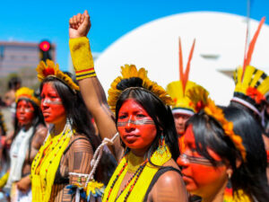 Corpo-território: a luta de mulheres indígenas pela preservação de terras e ancestralidade
