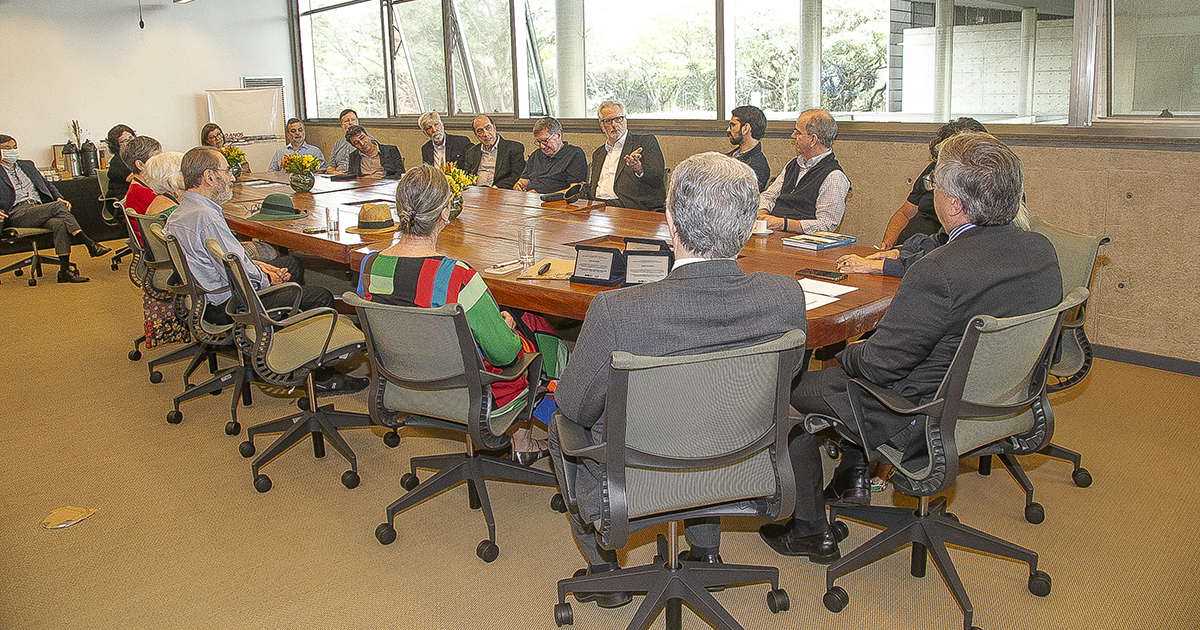 O encontro foi realizado na Biblioteca Brasiliana Guita e José Mindlin - Foto: Marcos Santos/USP Imagens