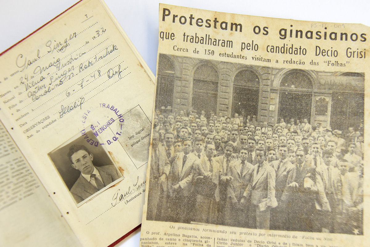 Os mais antigos documentos do acervo datam dos anos 40 - Foto: Cecília Bastos/USP Imagens