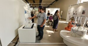 Exposição “USP 90 anos: Uma Jornada Imersiva Pelos Nossos Museus” chega ao campus de Piracicaba