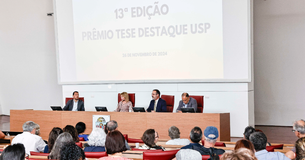 Cerimônia de premiação das teses de doutorado defendidas durante o ano de 2023 - Foto: Marcos Santos/USP Imagens