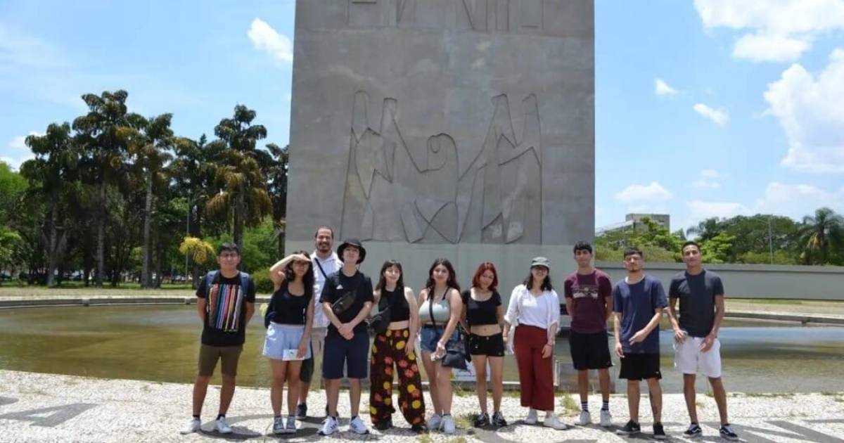 Os estudantes passaram uma semana na USP realizando diversas atividades culturais e acadêmicas - Foto: Divulgação