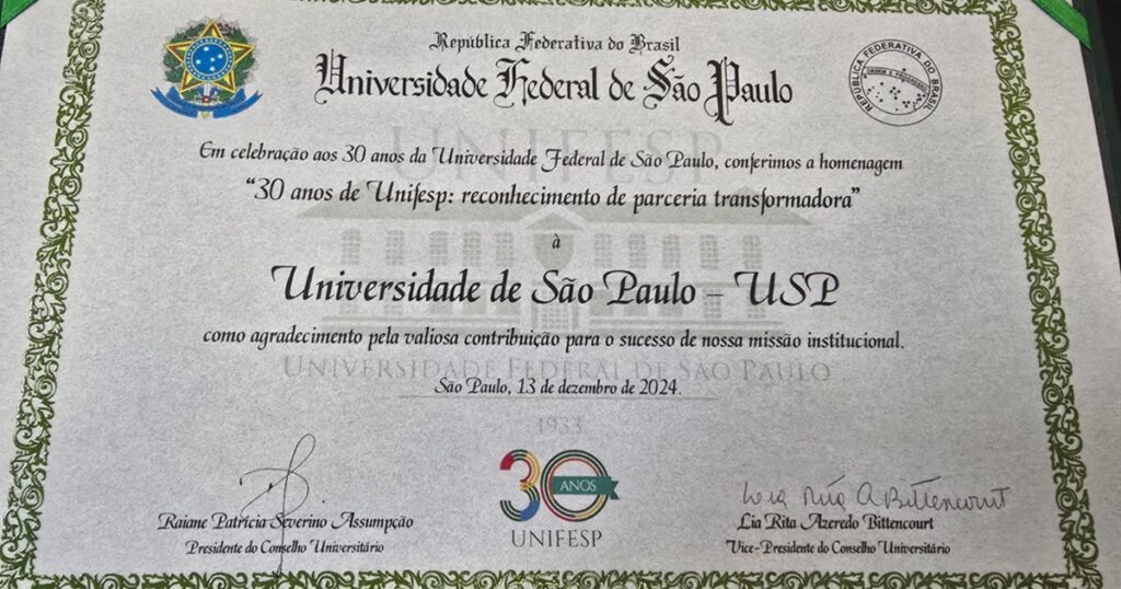 Diploma da Unifesp homenageando a USP pela parceria