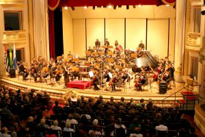FMRP comemora 65 anos com concerto da USP Filarmônica