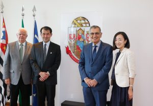 Cônsul-Geral do Japão em São Paulo visita a Reitoria