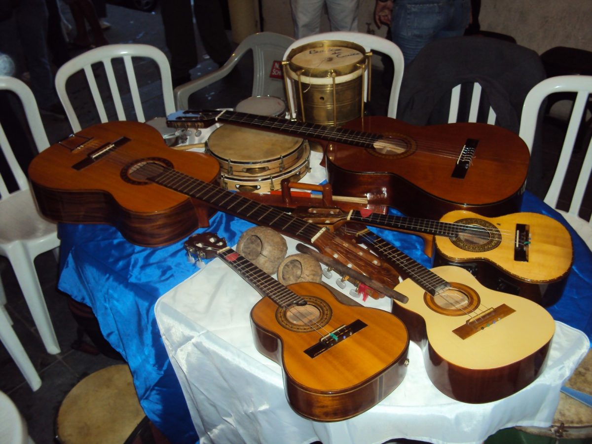 Instrumentos  do samba tradicional - Foto: Blog Samba de Terreiro de Mauá/Cedida pelo pesquisador