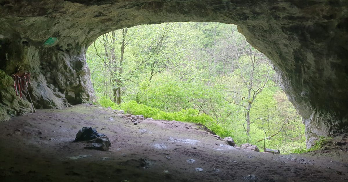 As primeiras evidências da presença neandertal nessa caverna romena foram encontradas em meados do século 20 e as buscas foram retomadas em abril deste ano - Foto: André Strauss