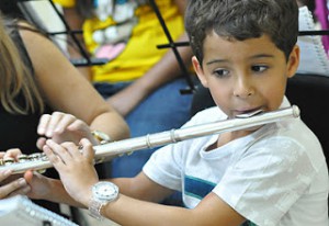 Projeto estimula talento musical de crianças de Ribeirão Preto