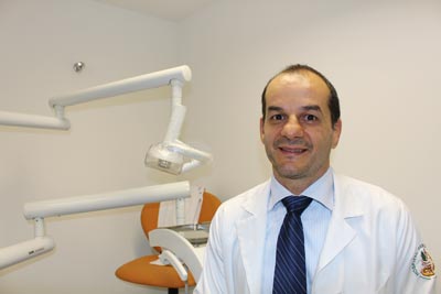 Marcos Curi, dentista formado pela FOB | Foto: Aline Naoe